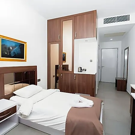 Dorana Hotel 3*